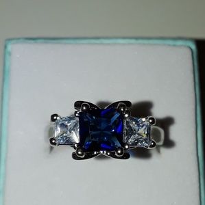 Silver and gold Blue Sapphire gemstone ring
